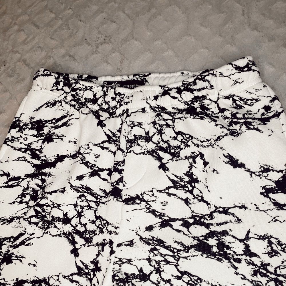 Brooklyn Cloth Men’s Shorts - Picture 3 of 8